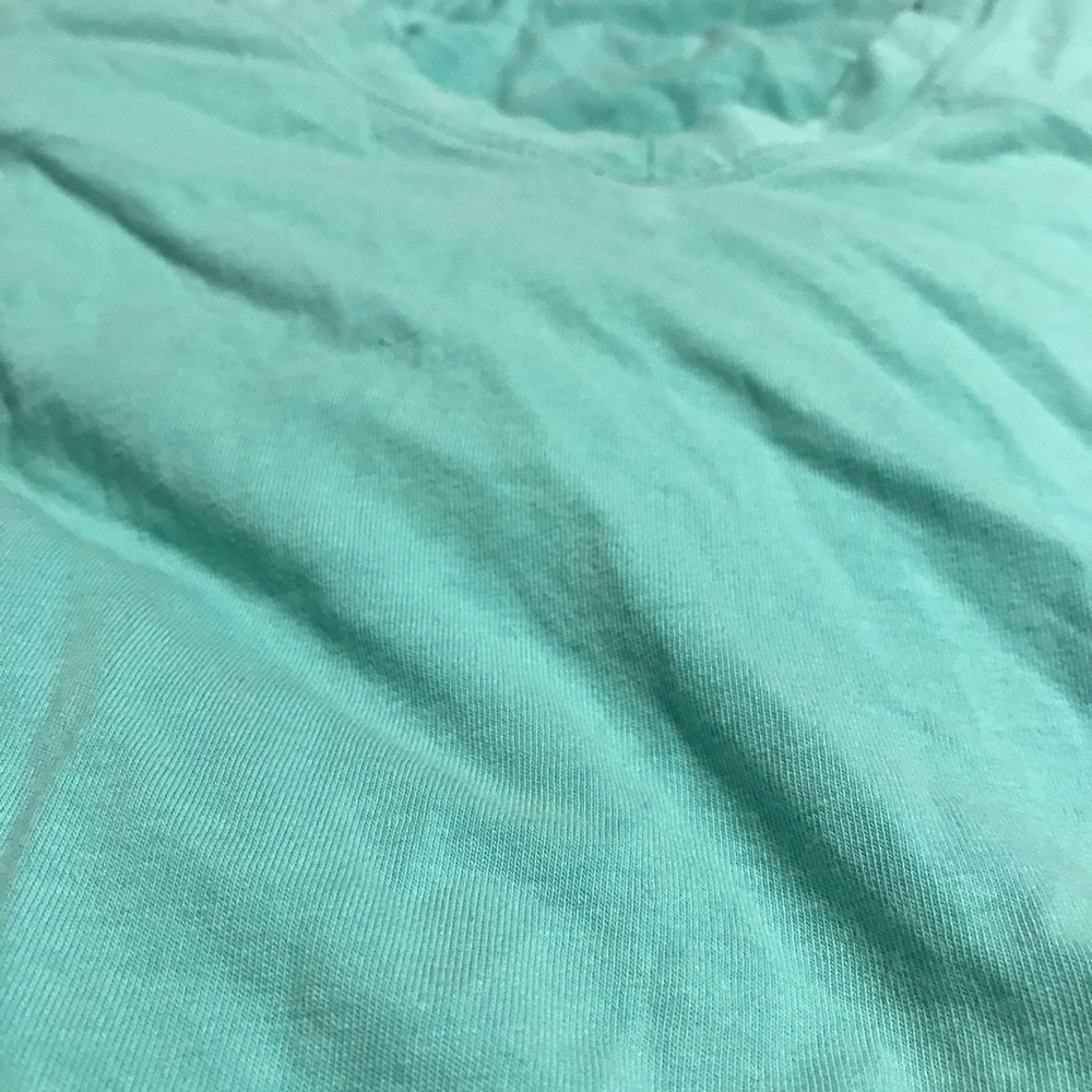 Shirt - Picture 2 of 4